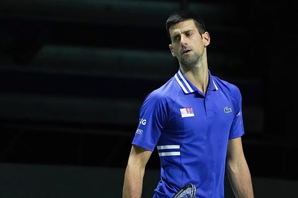 训练师：申京才23岁却像57岁一样沉稳 今夏训练围绕投篮能力展开