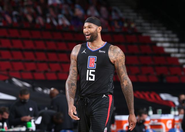 部分激进的 部分激进的