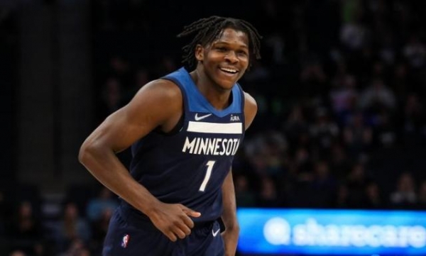 即使最亲近 即使最亲近